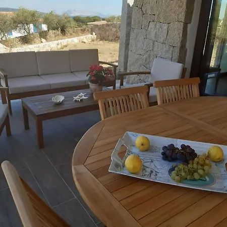 Indipendente Al Mare Budoni Tatil Evi