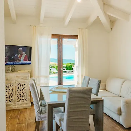 Indipendente Al Mare Budoni טנאונלה
